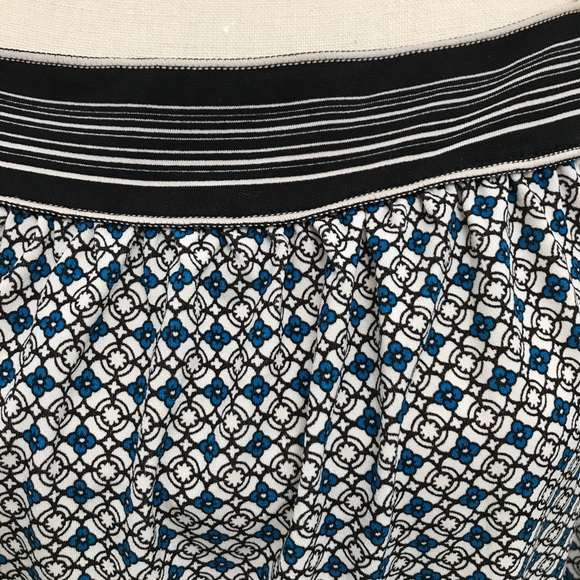 Max Studio, Women’s Top, Flutter Sleeves, Size XL - Picture 4 of 7